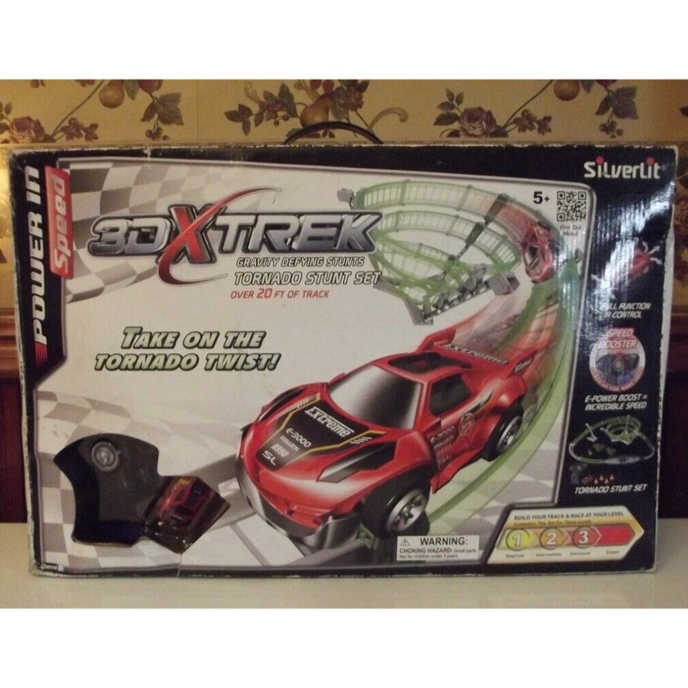 Silver-Lit 3DXTREK Tornado Stunt Set RC Car, Track, MISSING 2 PARTS